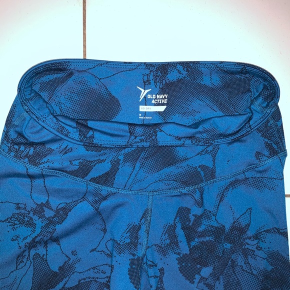 Floral Pattern Tights - Picture 2 of 3